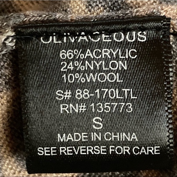 OLIVACEOUS Animal Print Lightweight Wool Blend Leopard Print Hooded Pullover - Picture 7 of 11